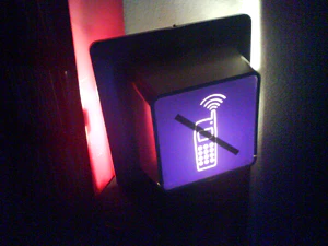 1600x1200 nightmode 04