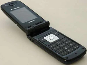 Sharp GX33 cell phone 2