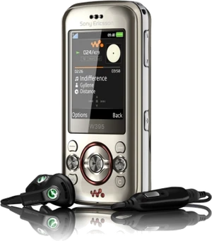 W395 front tilted ed 40 with headsets blush titanium