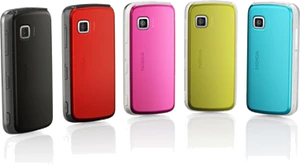 Nokia 5230 groep shot lowres