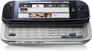 LG GW620 zijkant geopend