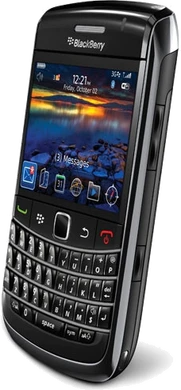 BlackBerry Bold 9700 schuin