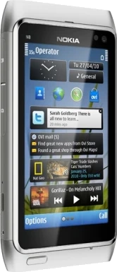 Nokia N8 lato sinistro perspective s