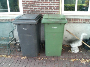 2048x1536 comparison k800in93 nokia n93 05