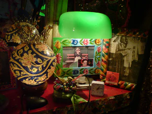 2048x1536 comparison review kg920 n73 n93 K800i Sony Ericsson k800i 02