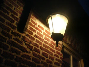 2048x1536 night flash 05