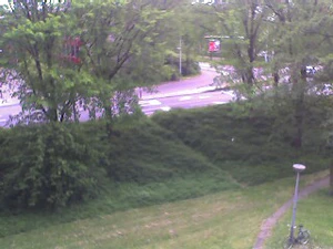 320x240 buiten 01 008