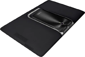 Asus PadFone 2 docked skæv