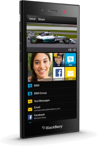 BlackBerry Z3 black linkerzijkant schuin 2