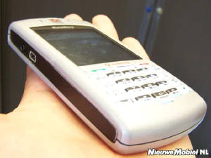 BlackBerry 7100v 10