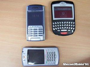 BlackBerry 7100v 9