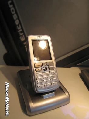 cebit2005 D750i 2