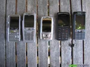 comparison KG920 e70 z400 x820 k800i 01