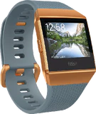 Fitbit Ionic blauw voorkant linkerzijkant
