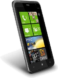 HTC Titan schuin