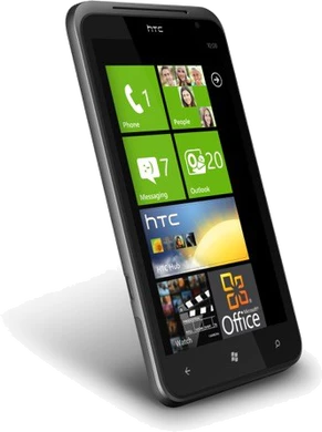 HTC Titan schuin