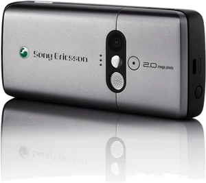 K610 Urban argent retour at aslant