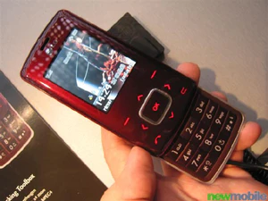 LG KG800 Red Wine Edition 03