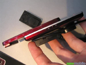 LG KG800 Red Wine Edition 04