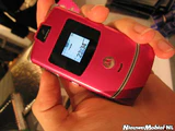 Motorola v3 RAZR pink 21