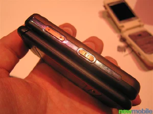 Nokia 7390 06