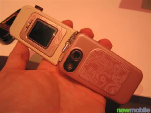 Nokia 7390 20