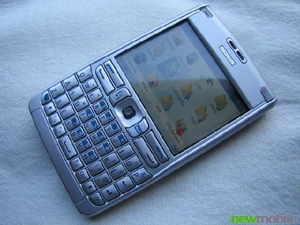 Nokia E61 1