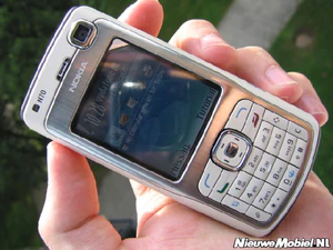 Nokia N70 1