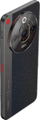 nubia Focus Pro 5G svart tillbaka höger sida topp snett