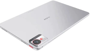 nubia Pad Pro silver tillbaka topp höger sida snett