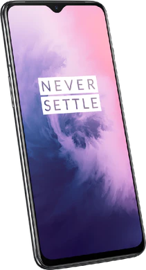 OnePlus 7 zwart voorkant linkerzijkant schuin