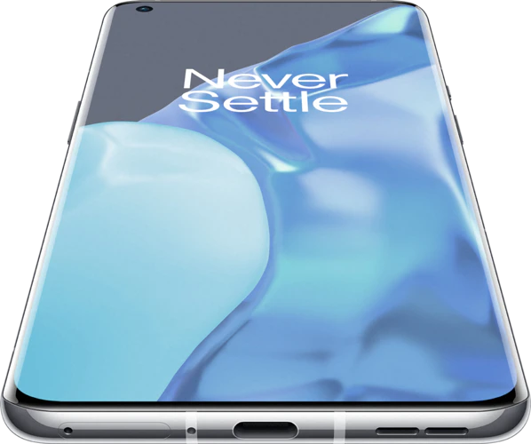 OnePlus 9 Pro sølv foran bunn