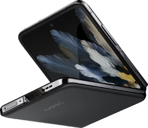 Oppo Find N3 Flip musta takapuoli oikea puoli pohja vino half avattu