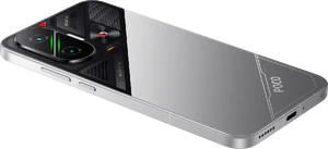 POCO F7 cyber zilver achterkant rechterzijkant onderkant schuin