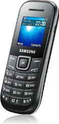 Samsung E1200 schuin