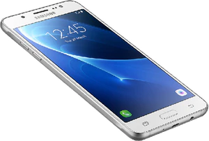 Samsung Galaxy j5 2016 blanc aslant