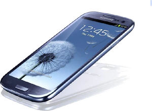 Samsung Galaxy S III schuin blauw