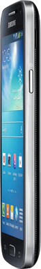Samsung Galaxy S4 mini Duos i9192 rechte Seite schräg 2