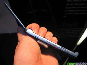 Samsung D830 Blue Edition 11