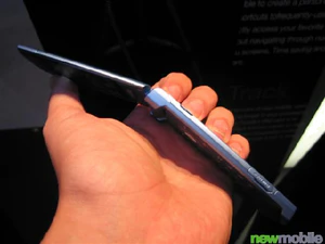 Samsung D830 Blue Edition 9