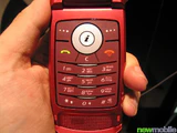 Samsung D830 Red Edition 10