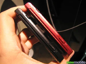 Samsung D830 Red Edition 2