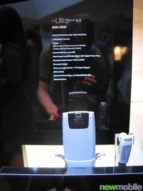 Samsung D830 Silver Edition 6