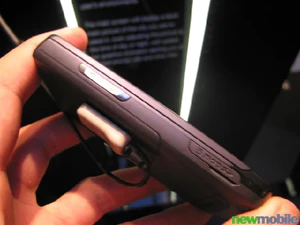 Samsung D900 Blue Edition 17