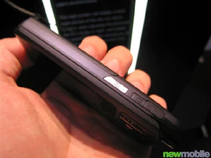 Samsung D900 Blue Edition 18