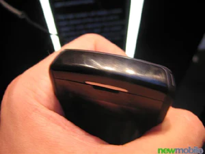 Samsung D900 Blue Edition 19