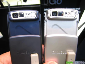 Samsung D900 Blue Edition 5