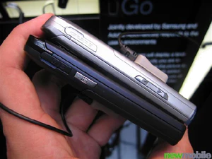 Samsung D900 Silver Edition 19