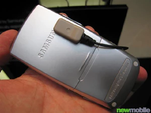 Samsung D900 Silver Edition 9