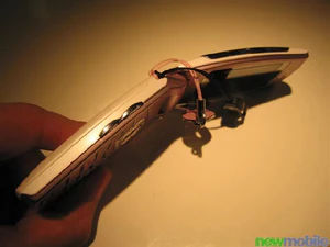 Samsung E500 Pink Ribbon Edition 06